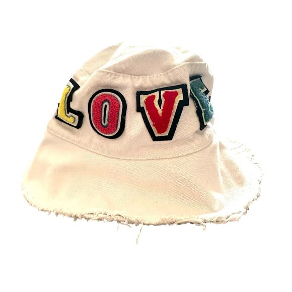 JOCELYN The Saint Barths LOVE Bucket Hat NWT One Size - Picture 3 of 6